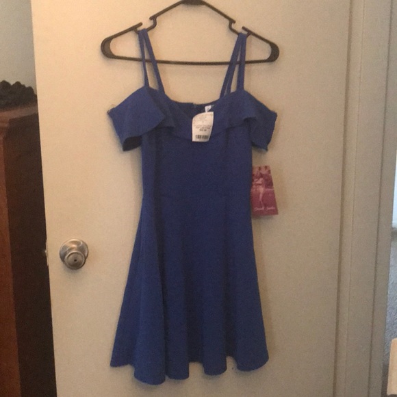 Sundress - Picture 1 of 3